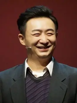 潘律师（宗俊涛饰演）